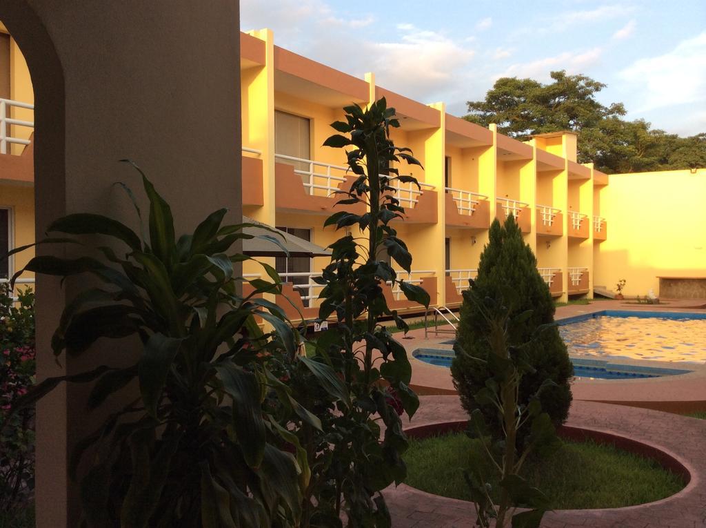 Hotel La Media Luna Inn Huejutla de Reyes Eksteriør bilde